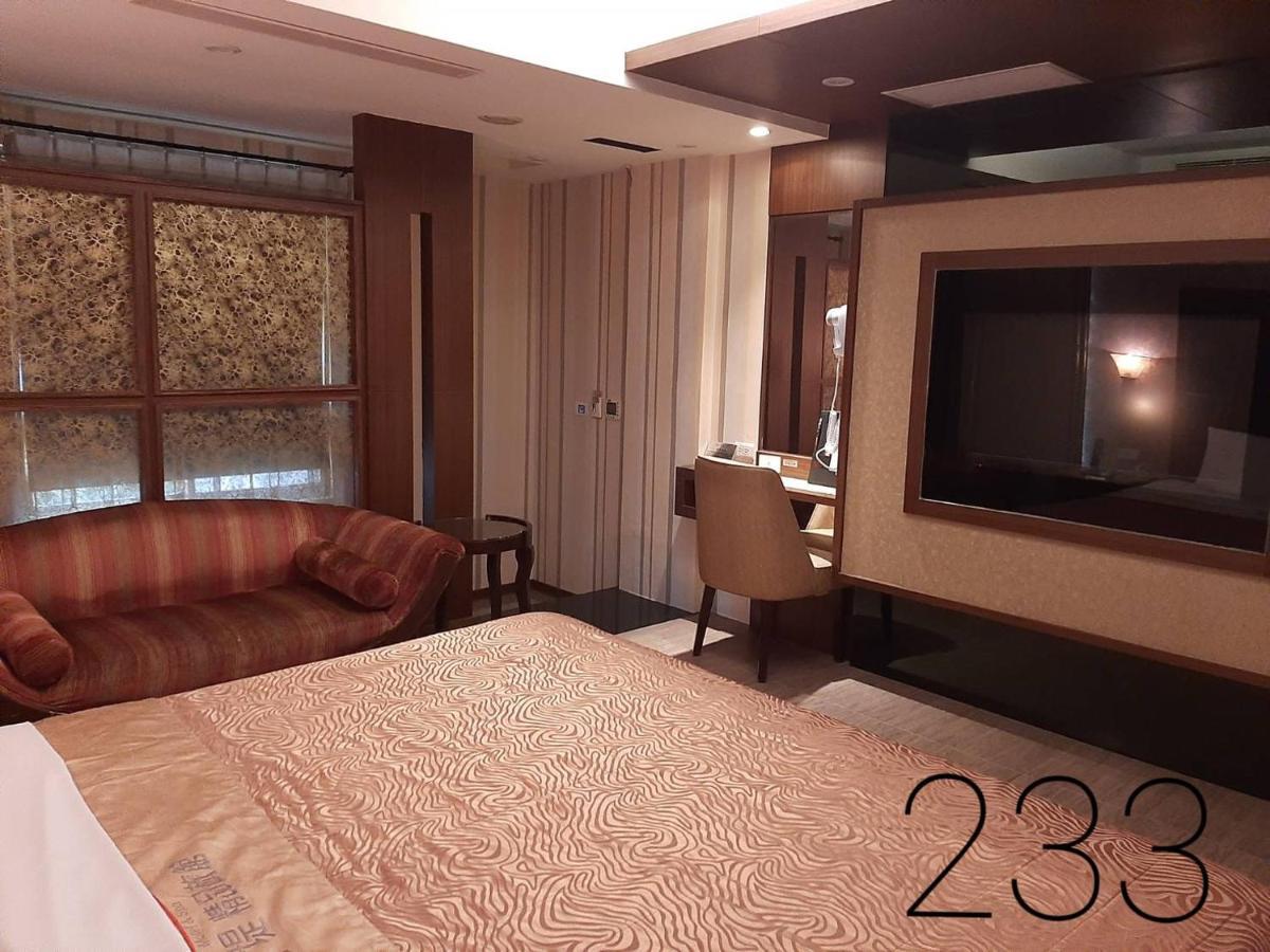 Chateau Motel & Spa Daliao Экстерьер фото